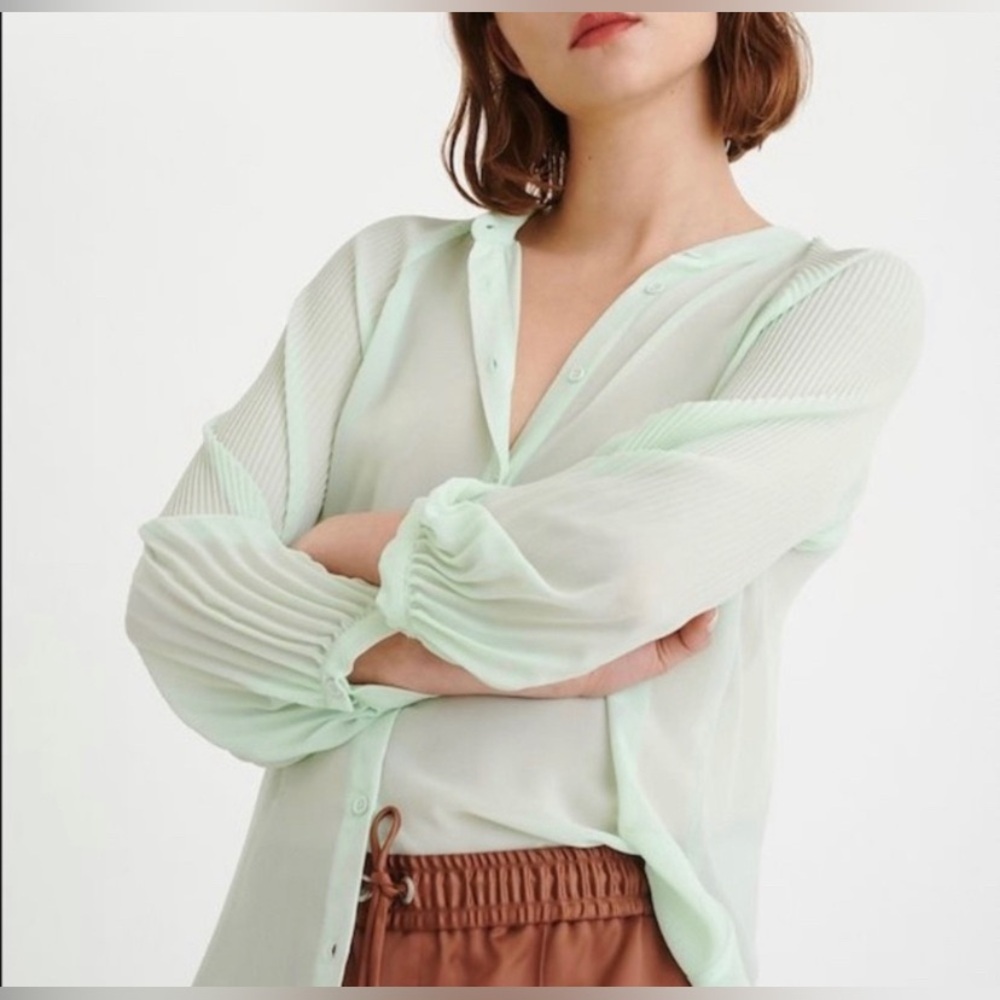 InWear | Green Button Front Blouse Size 12 - Picture 4 of 9